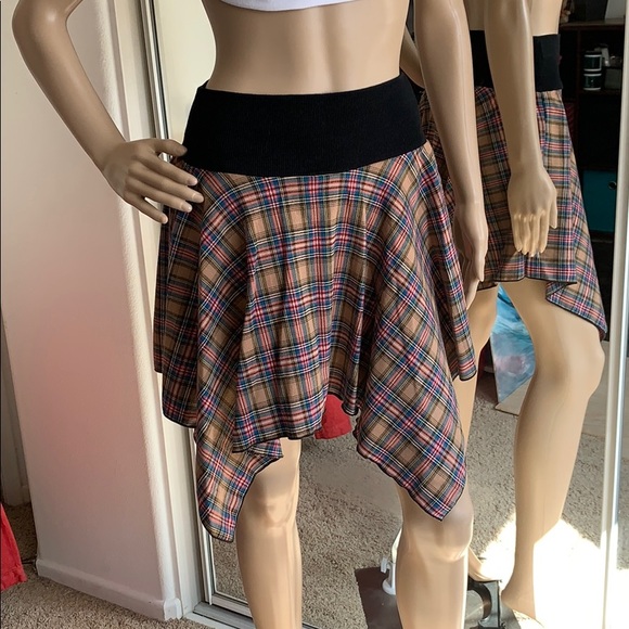 Plaid High/Low Skirt - Picture 2 of 8